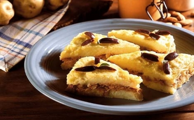 Pastel de papas limeño